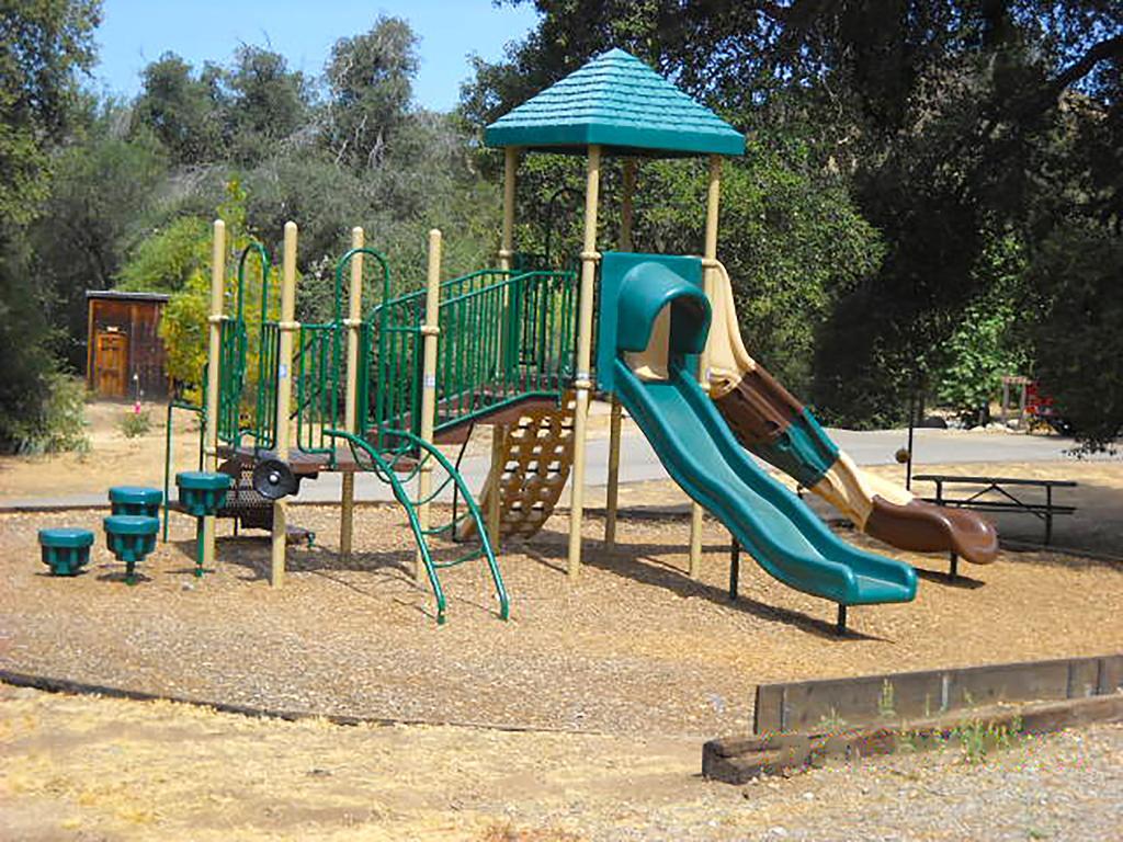Oakzanita Springs Camping Resort Cottage 3 Descanso Εξωτερικό φωτογραφία